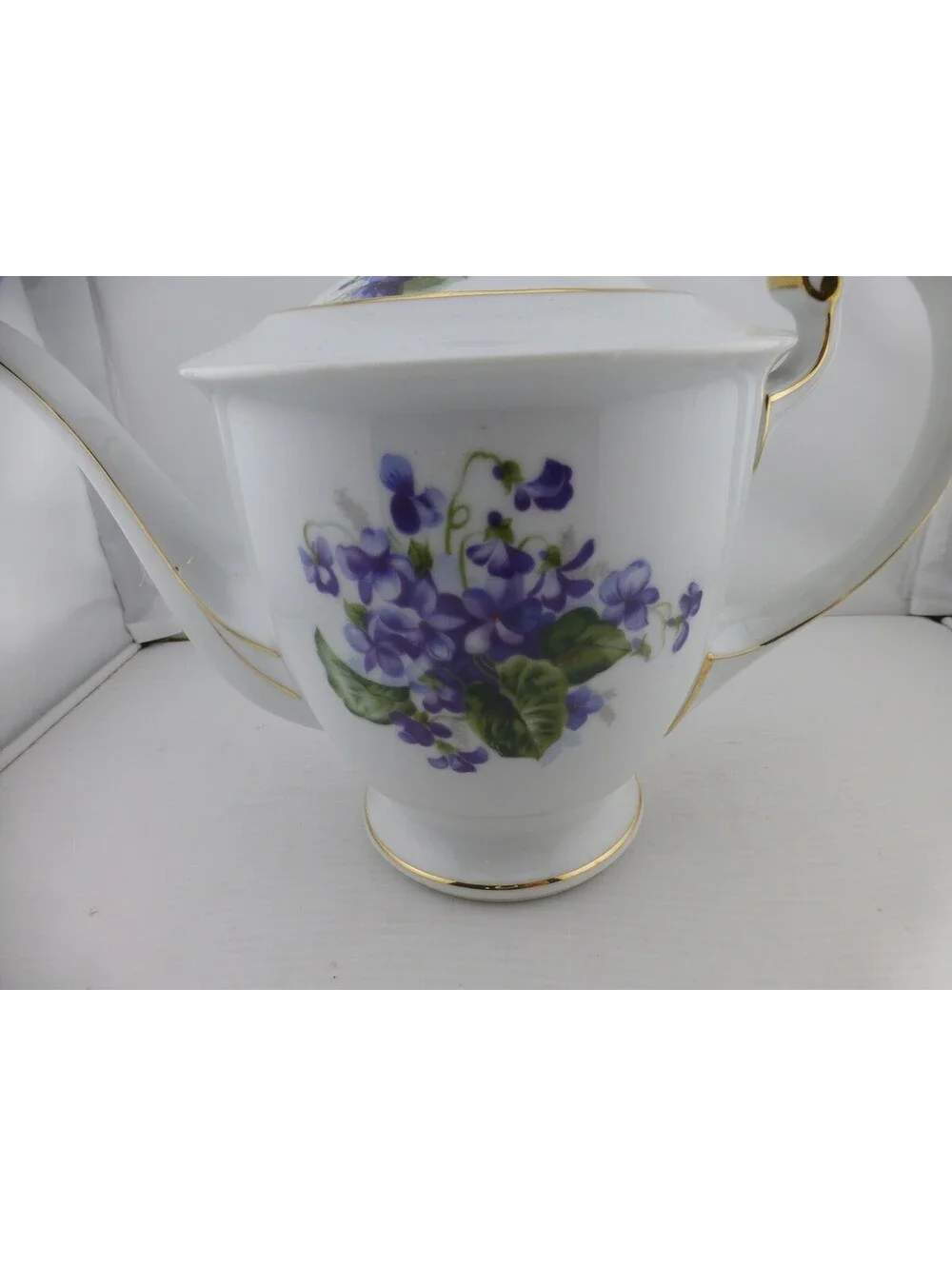 UCAGCO China White Teapot Purple Violets Gold Trim Made in Japan Floral - H2